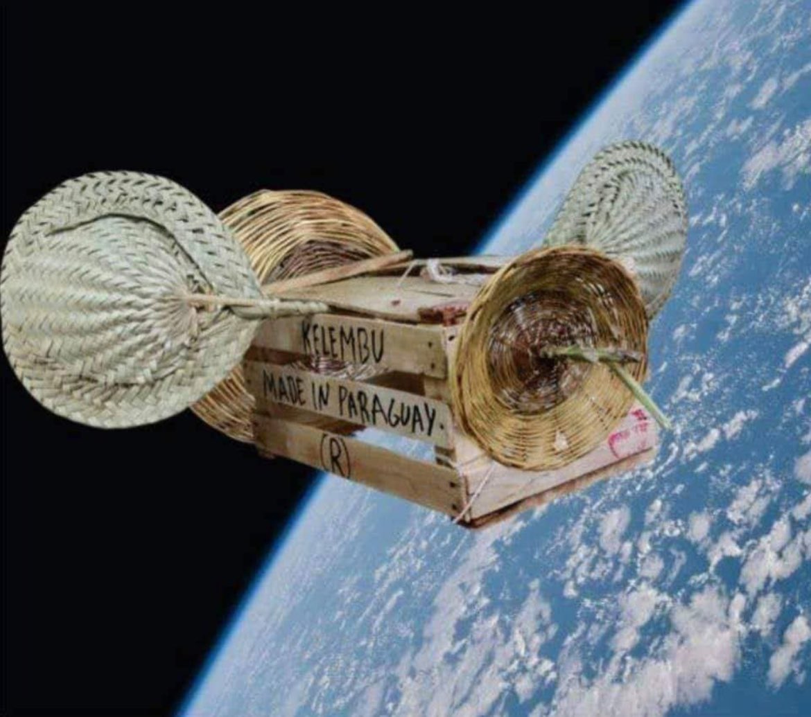 Holzsatelliten… Der Weltraum wird öko… Erste Bilder des Prototyps sind bereits aufgetaucht… 🥸