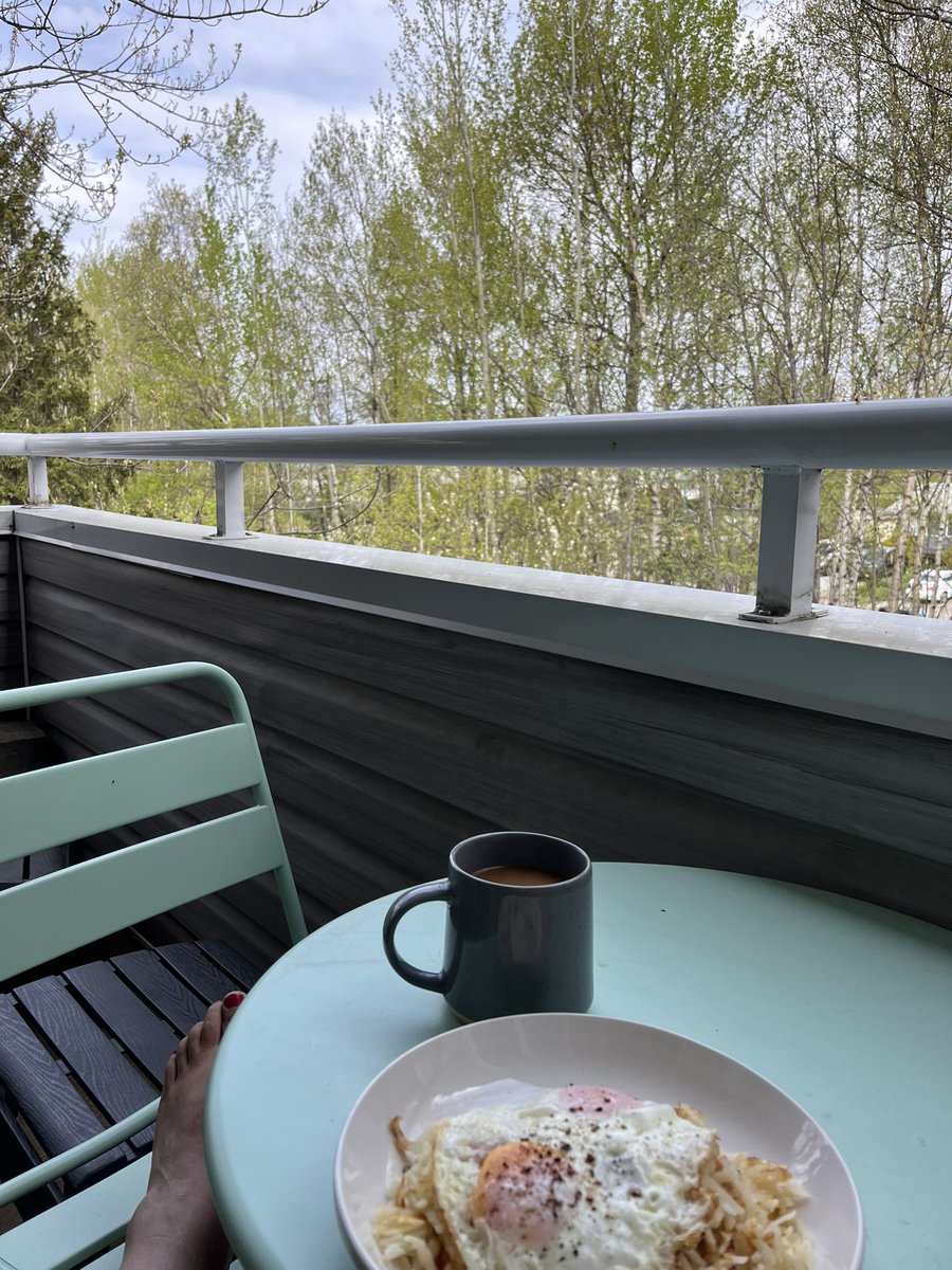 Today’s #patiopic. Having breakfast on the patio. I’m back in Prince George. I was away for 2.5 weeks and it’s nice to return to see the leaves growing back. I’m slow down and gearing up by grounding myself with some cleaning. 😂 #HappyMothersDay 💕