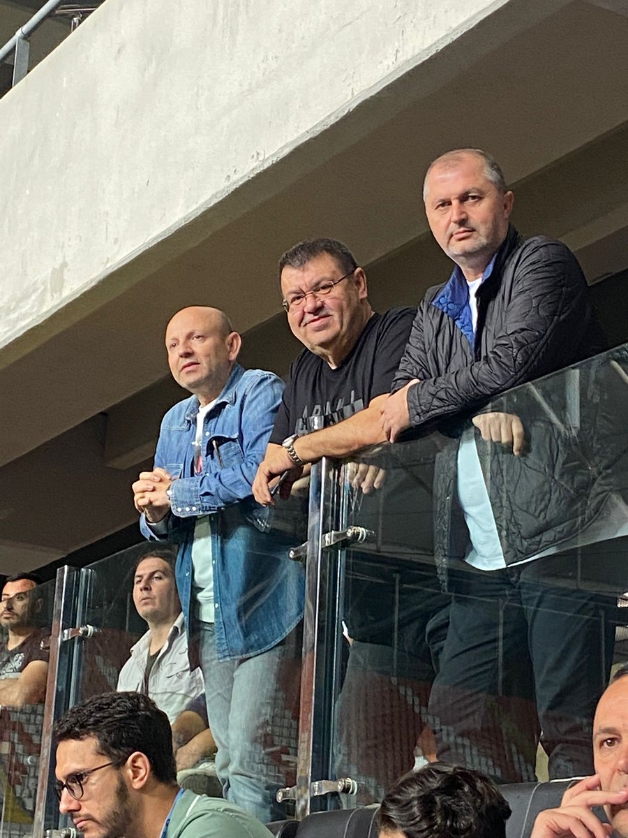 ÇOK ŞÜKÜR BU GALİBİYET GÜLDÜRDÜ 🖤❤️ <a href="/SermetAtay/">Sermet Atay</a> <a href="/ceker_bilal/">Bilal Çeker</a> @Kenanuygur1