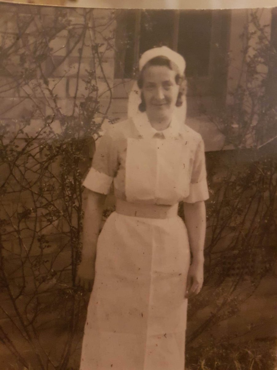 On International Nurses Day I want to thank all nurses for the dedication and compassion they show each day. My inspiration to be a nurse came from my mum, gran and aunty. Nursing has continued through our family which makes me so proud 🩷 Best career ever! @jenniferPN10 @NHSaaa
