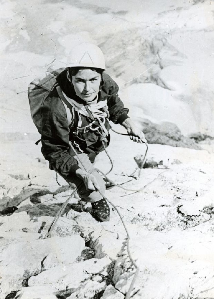 12.05.1992 r. - w Himalajach zaginęła Wanda Rutkiewicz, wybitna himalaistka, która jako trzecia kobieta i pierwsza Europejka stanęła na wierzchołku najwyższego szczytu świata – Mount Everest.
