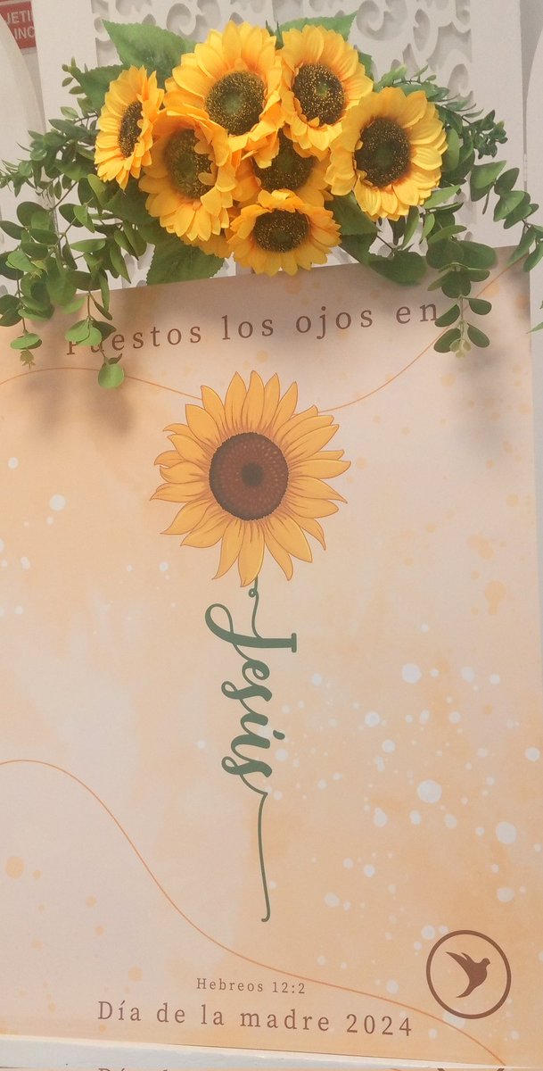 Ser madre es especial, ser "Madrastra", es otro Nivel agradable a los ojos de Dios 🌻Feliz día a todas esas Madres de corazón 🩵 Que luchamos por el amor de nuestras hijastros. 

Pasa Bonito día💐 en especial a mis hermanas de Lucha <a href="/Sayita222/">Nelita C. Luque.</a>   @EstefyGuerreroG <a href="/MilisMontilla/">Milis Montilla</a> 🥂