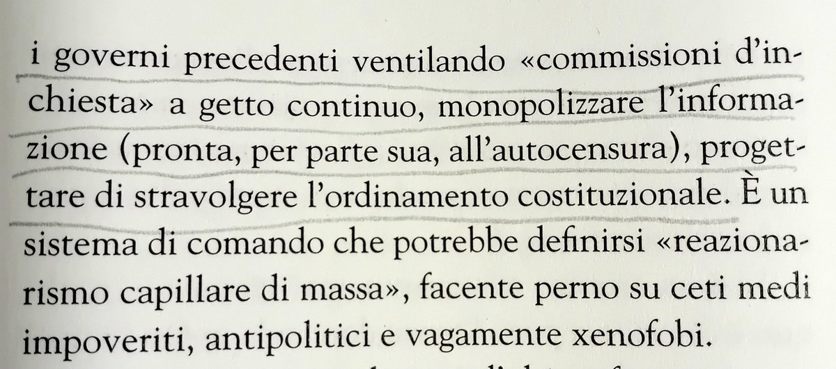 Quando bisogna allarmarsi. 
(Secondo me, oggi, scorrendo la cronaca politica, ci sono tutti i presupposti per farlo.)

Luciano Canfora
Il fascismo non è mai morto

#libri