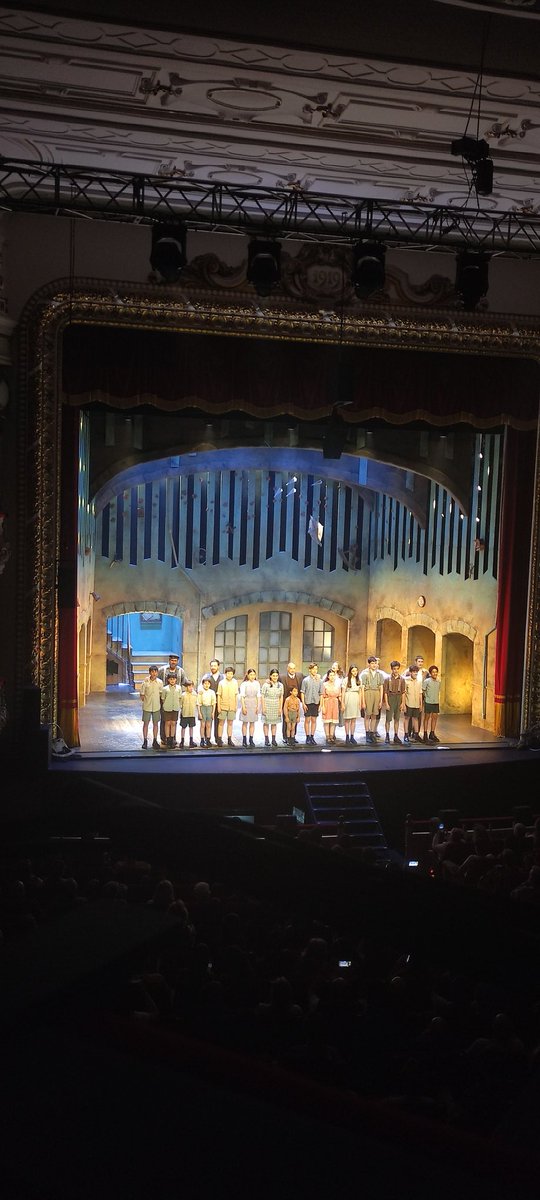 Espectacular el musical de #loschicosdelcoro en el Teatre Tivoli de Barcelona.
