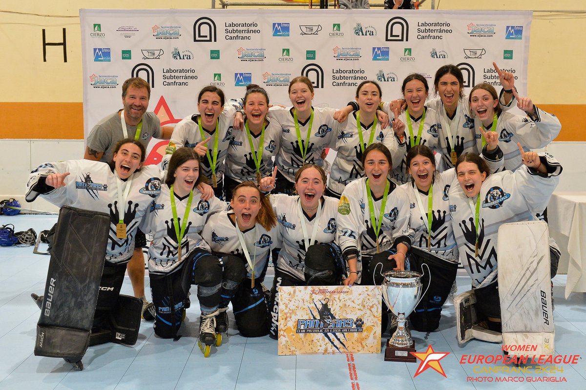 #hockeylinea | El Munia Panteras volvió a alzarse con el título de campeón de Europa.  Es el cuarto título del CPLV femenino, tras los de 2018, 2019 y 2023, con lo que reedita triunfo.
👉 fpcyl.es/el-munia-pante…
@AyuntamientoVLL @Deportesjcyl @afedecyl