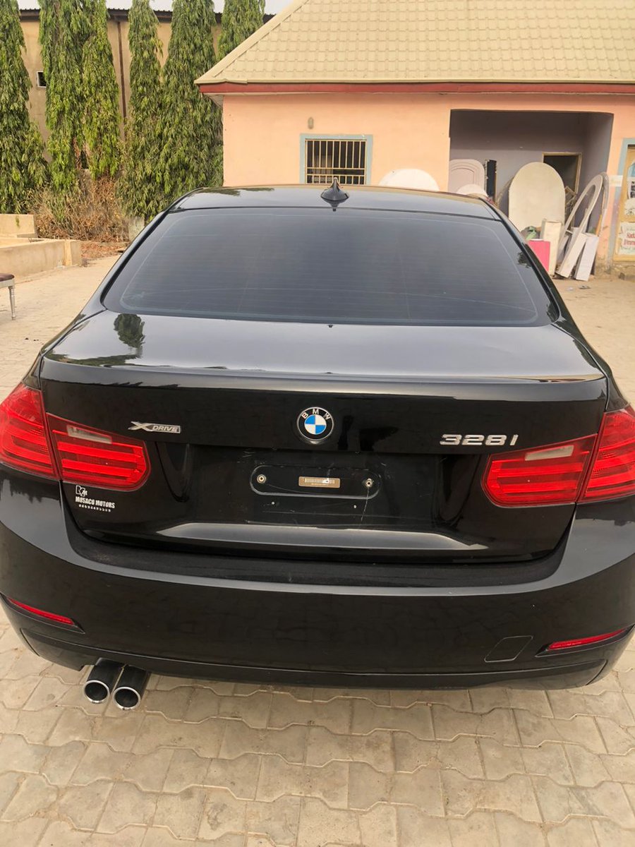 NEATLY USED BMW 328i 2012 MODEL PURELY FIRST BODY WITH NO DUTY AT KANO ₦7.2 MILLION 08144308178