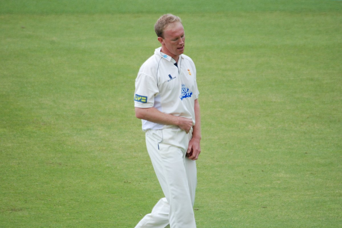 On This Day in 2008 @DerbyshireCCC @deany75 took his 350th county championship wicket (all for Derbyshire) when he dismissed Billy Godleman on the 2nd day of a championship game against Middlesex at Lord's...