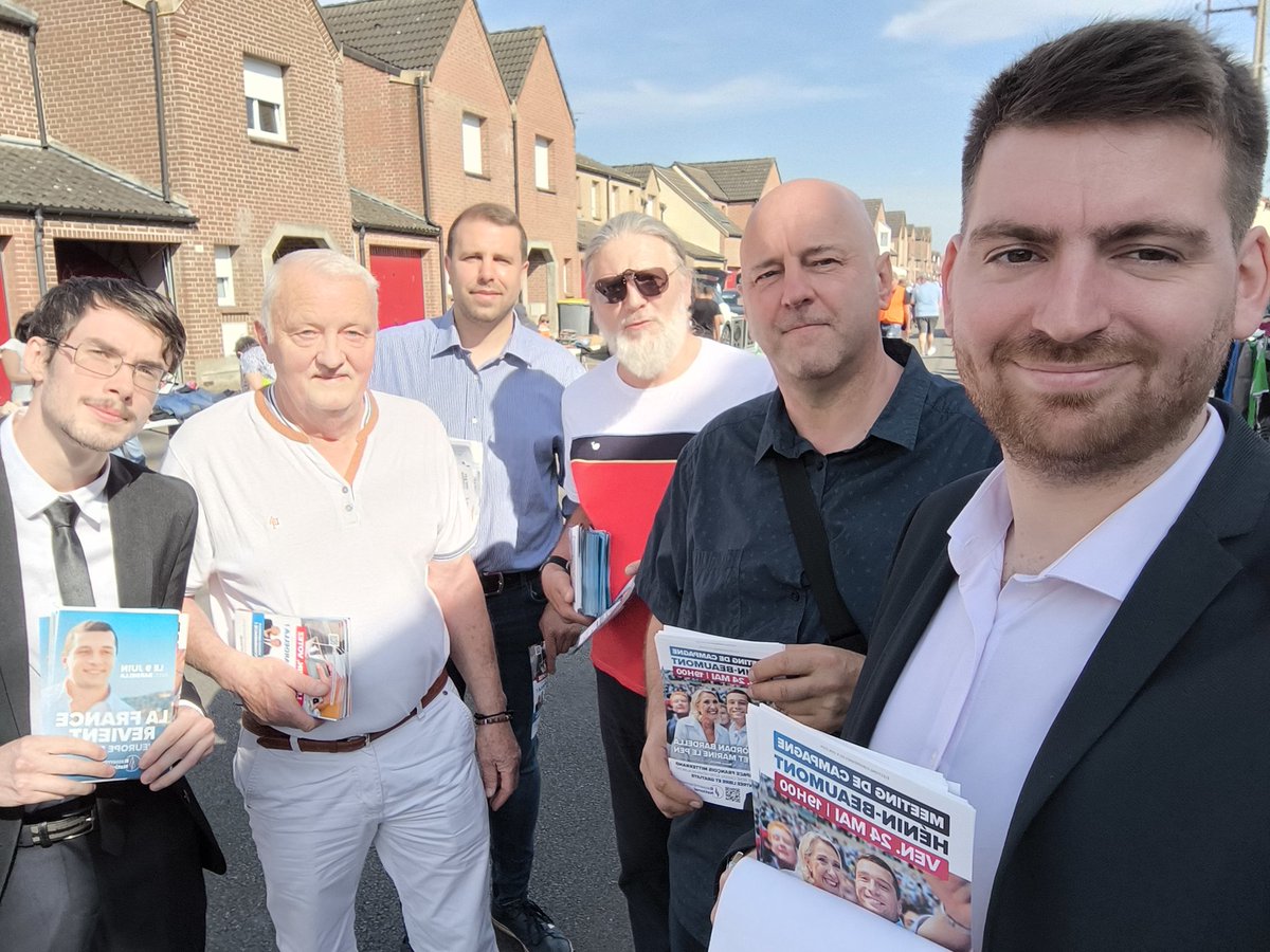 ArnauddeRigne's tweet photo. Excellent accueil sur les marchés aux puces de #Courrières et #Leforest, ainsi que sur le marché de #CourcellesLèsLens ce matin.
➡️ Vendredi 24 mai à 19 h, tous à #HéninBeaumont pour le grand meeting de campagne avec @J_Bardella et @MLP_officiel !
#VivementLe9Juin 🇨🇵
#circo6211 https://t.co/WEkjgKkBWg