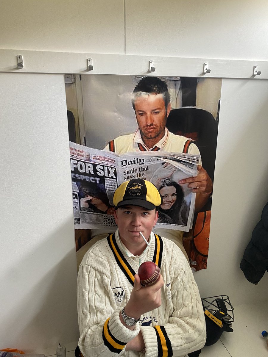 Finn Baker Cresswell following in his idols footsteps today by having a dart, bowling dangerous spin and taking career best figures of 3-9!

#bamburgh #villagecricket 🏰🏏