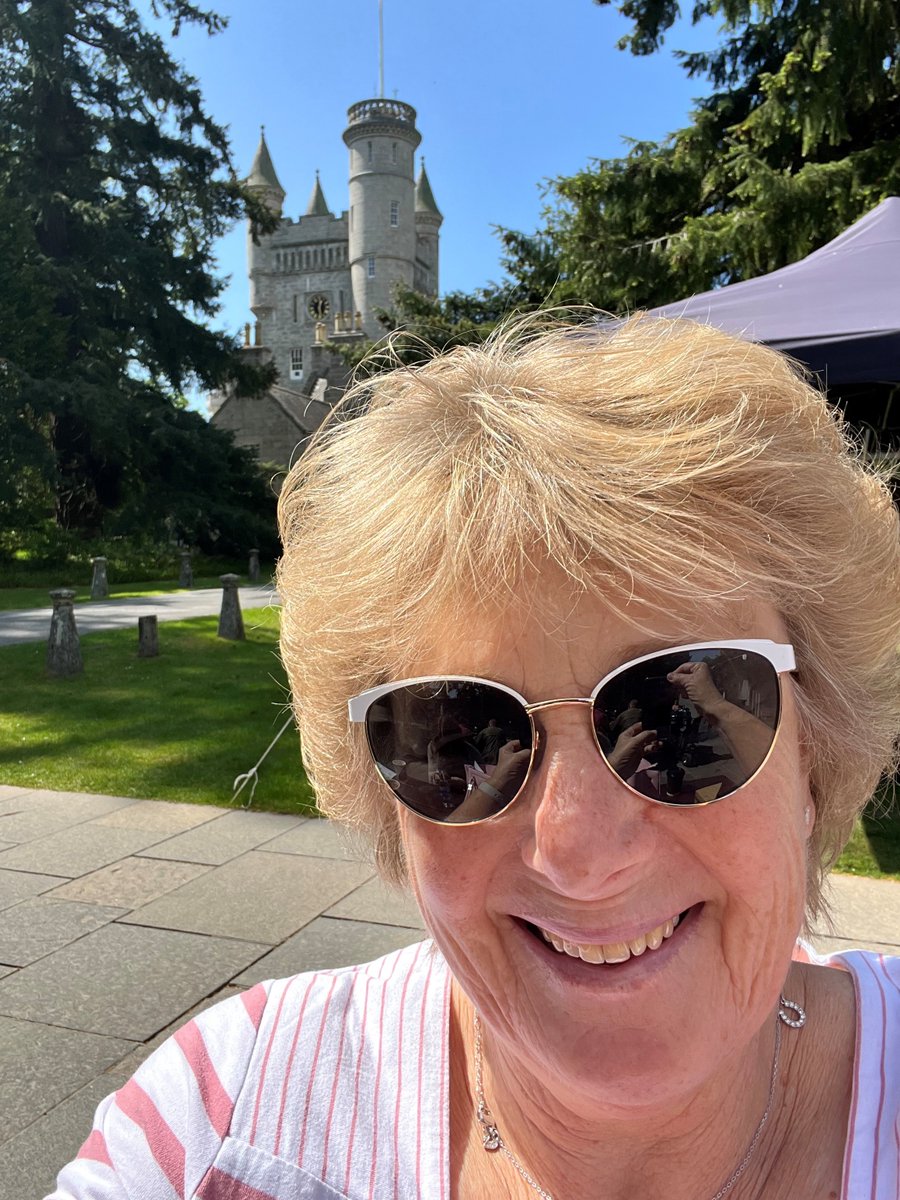In this 2 part blog series for #VNAM2024, Steph MacPherson reflects on the amount of progress she's seen in the profession throughout her career. In Part 2, she reflects on the career opportunities she has followed since qualifying. More here; bvna.org.uk/blog/40-years-… #WhatVNsDo