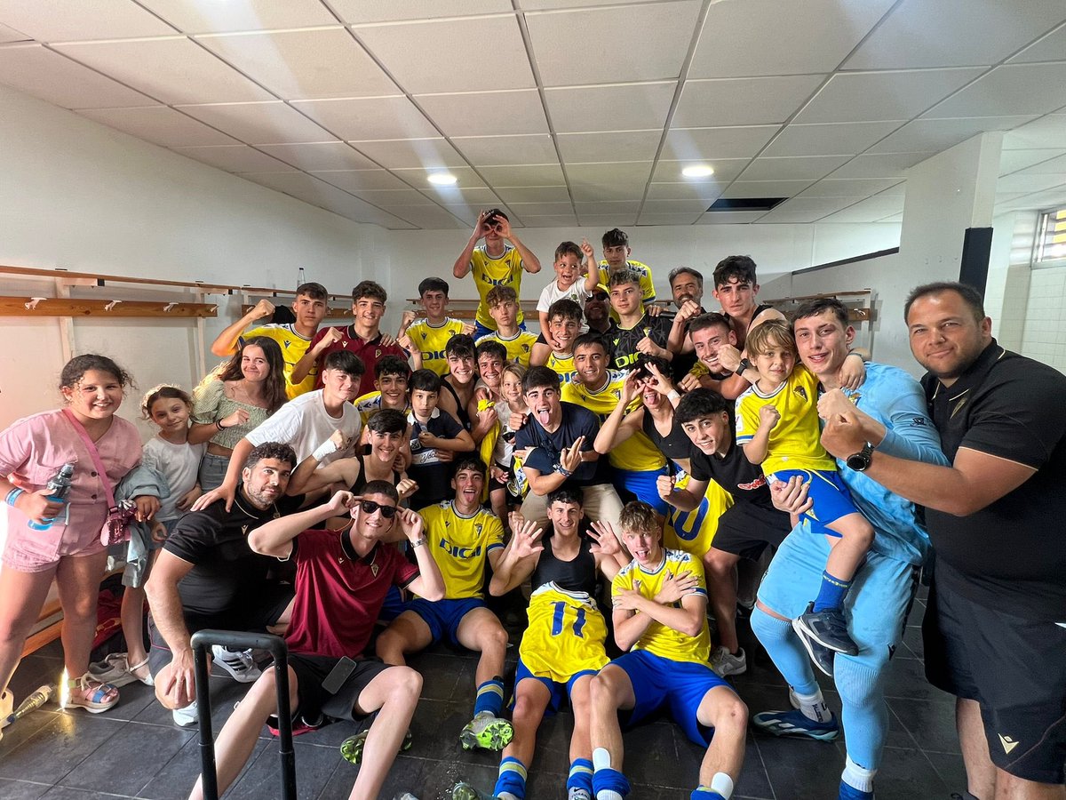 #CanteraCadista 💛💙 😍 ¡Qué gran triunfo del Cadete A!