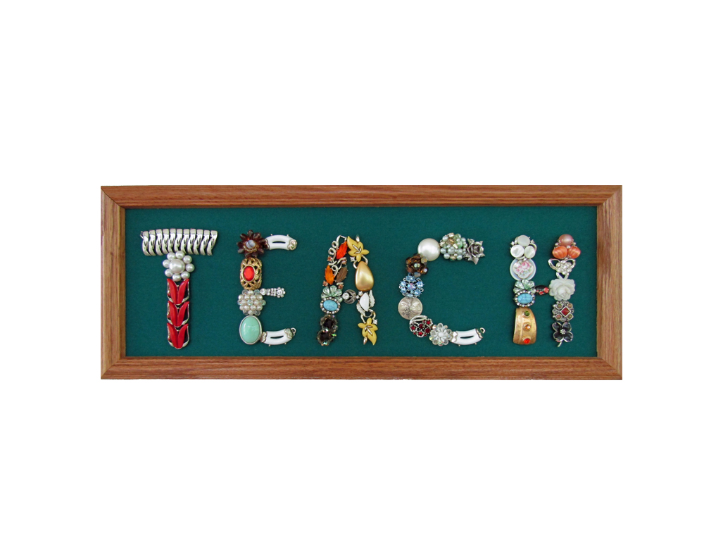 Framed Jewelry Art Teach, Vintage Jewelry #VintageJewelry #TearcherGift #FramedJewelryArt #WordArt #MomSisGift #Handcrafted #UniqueCollectible bartlettpairart.com/product/framed… via @jimmiesart