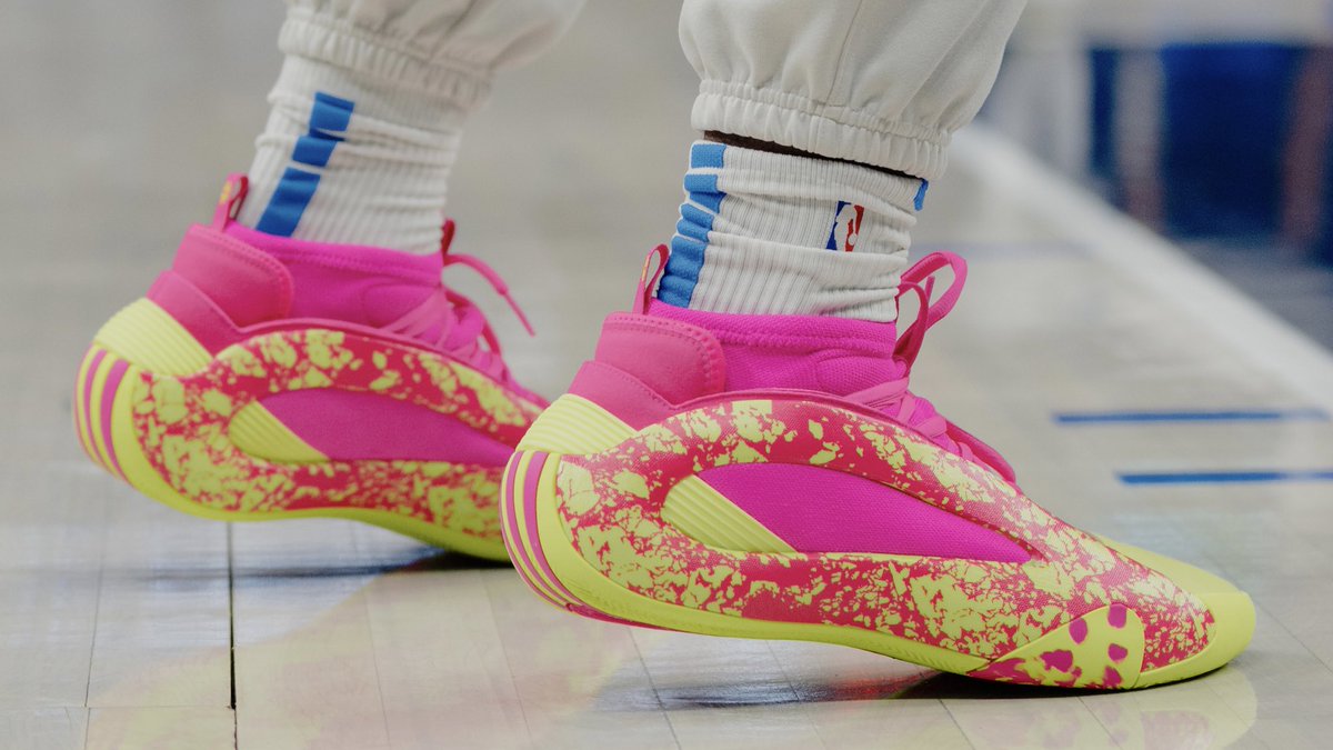 nicekicks's tweet image. Lu Dort’s adidas Harden Vol. 8 “Camp” PE 👀 

📸: @ammarmultani