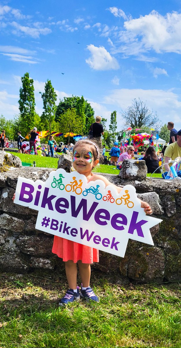 It was a joy to kick off #BikeWeek in Co.Galway with Athenry CycleFest! 🙂 But wait!...there are loads of amazing events coming up across Galway City & County until the 19th of May...so #ArDoRothar and have fun!! You can see the full listings 👇 transportforireland.ie/getting-around…