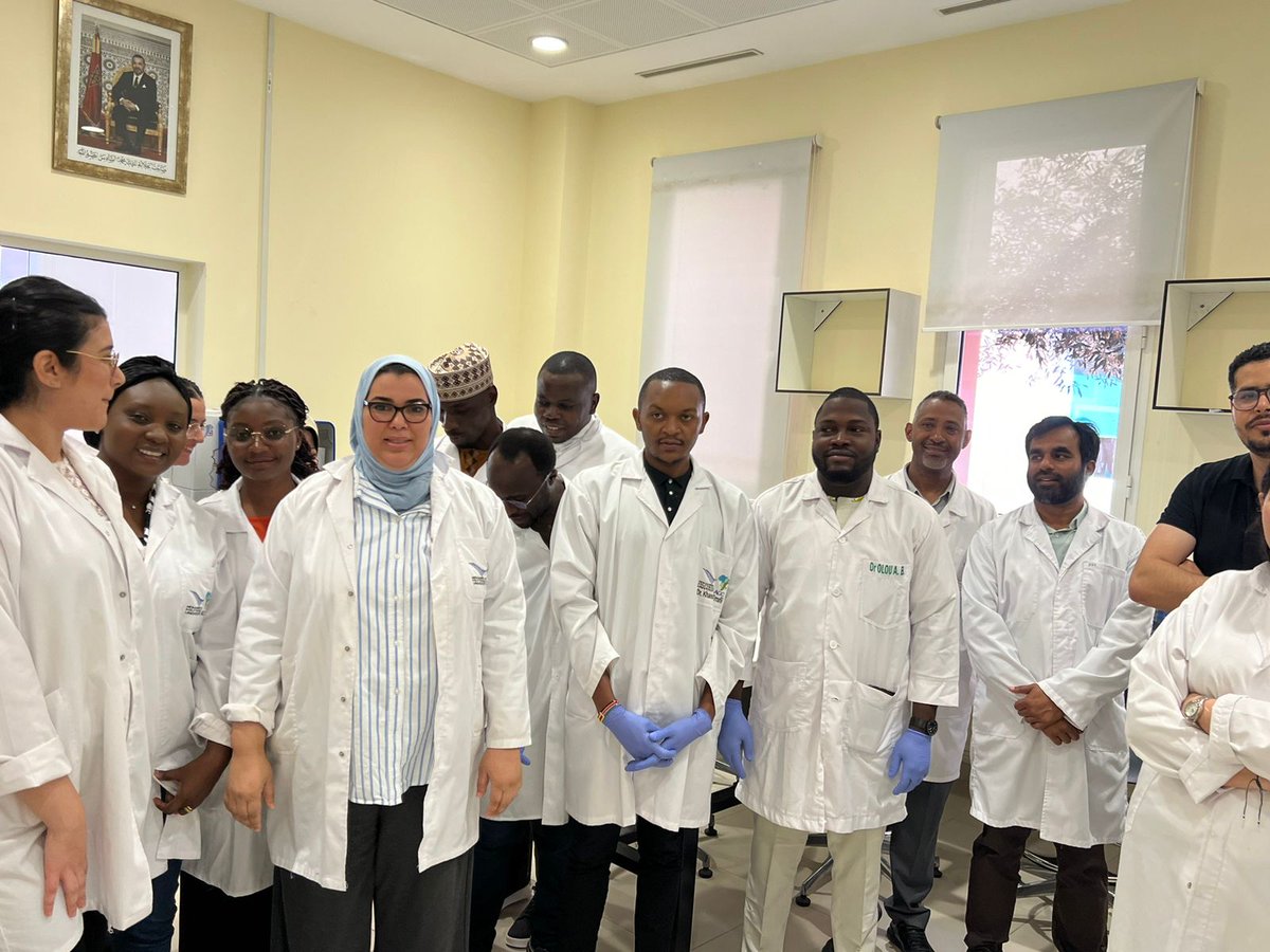 AGCUM6P's tweet photo. Our diverse cohort of 10 Fellows, representing 10 different African nations, came together for an enriching experience focused on genomics exploration and collaboration.

#AGCAfricaBPFellowship
#GenomicsInAfrica
#CollaborativeScience
#UM6P https://t.co/soxmFzJuCw
