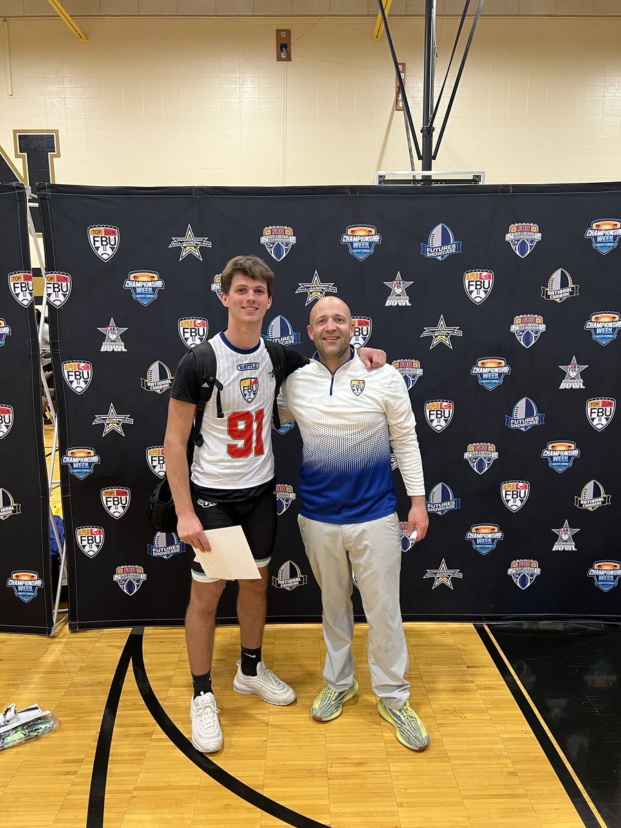 Had a great weekend at the @FBUcamp. Blessed to receive an invite to FBU TopGun in Naples and an invite to the @NationalComb1ne in San Antonio. @CoachMillz_ @xfactorQB @FBU_TeamIndiana @LauerFBU @Coachpeebs @CoachJMDaniels @CoachFreytag @FFBallAllDay @IndianaPreps