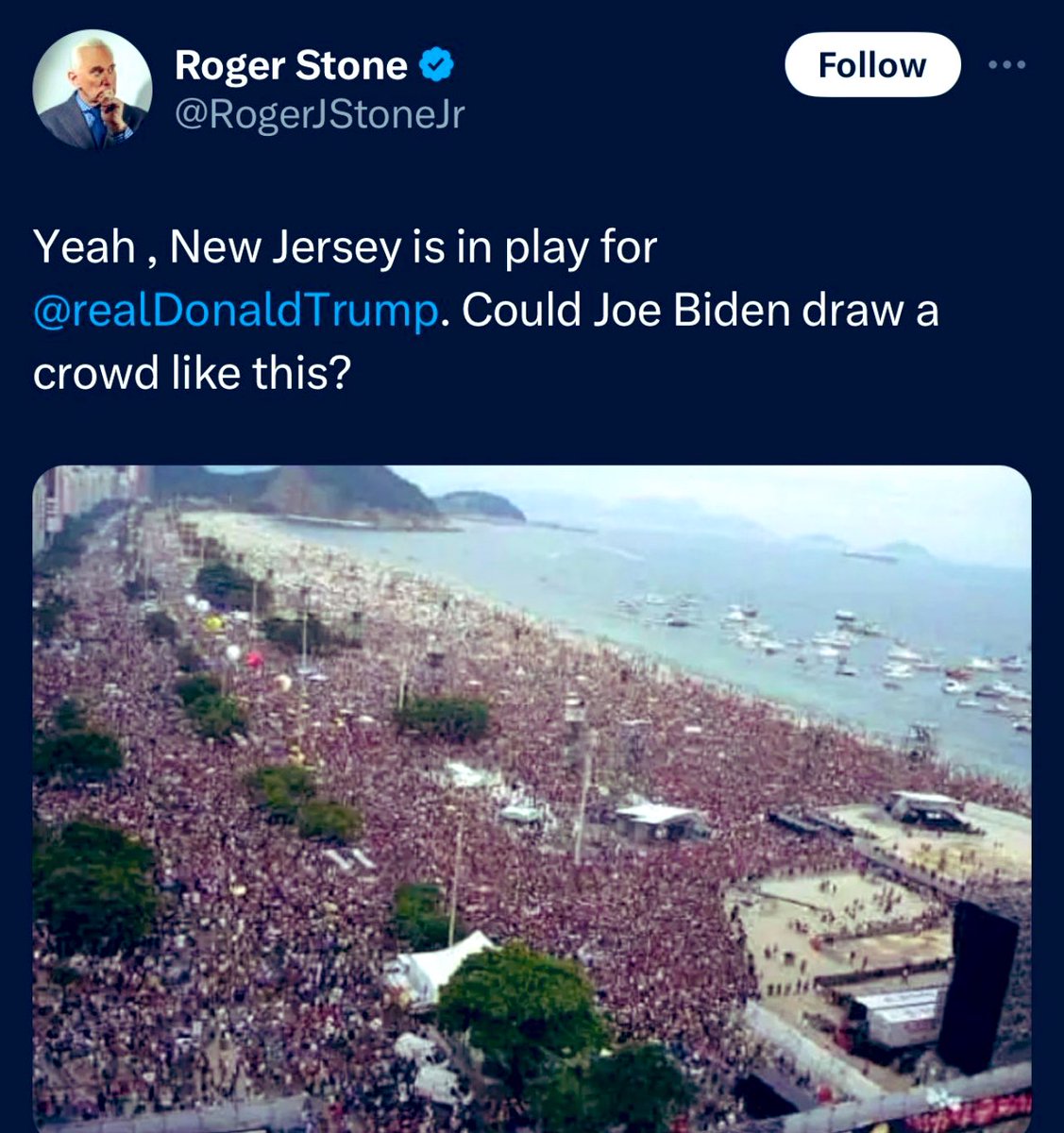 @RpsAgainstTrump Maga: there is so much fake news Also Maga: 👇🤣😭 Pic from 1994 concert in Brazil! 🇧🇷