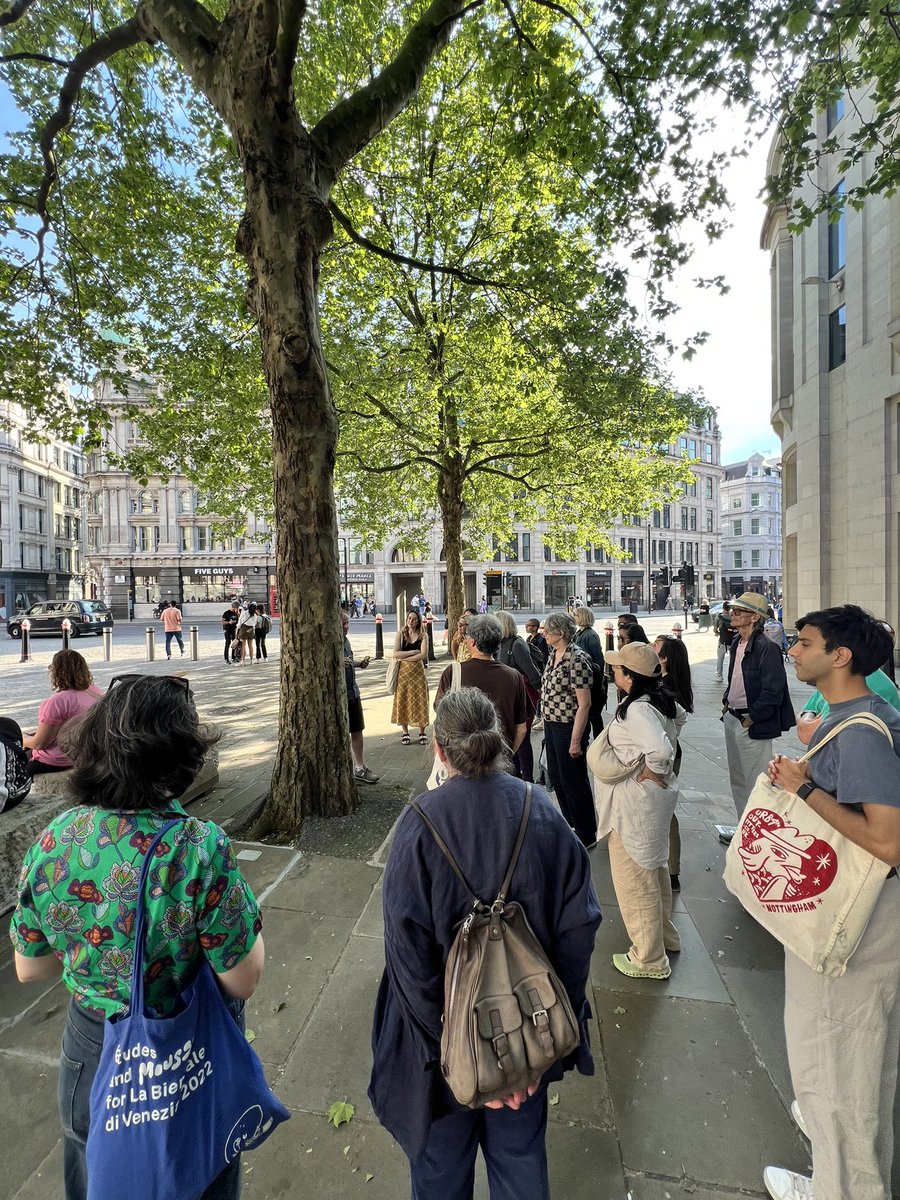 That’s a wrap on #WalkingWeek as we hand over to @UrbanTreeFest 🌳 Thank you to @TheStreetTree and @FruityWalks for hosting the last event of the week! 💚 urbantreefestival.org