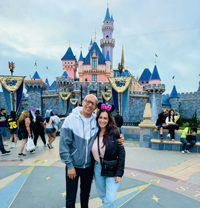 Enjoying Disney with my love. Happy Mother&rsquo;s Day to all the mother&rsquo;s out there! https://t.co/gCAqsTv<a href="/tag/godisincontrol"class="tags"><span>#godisincontrol</span></a>