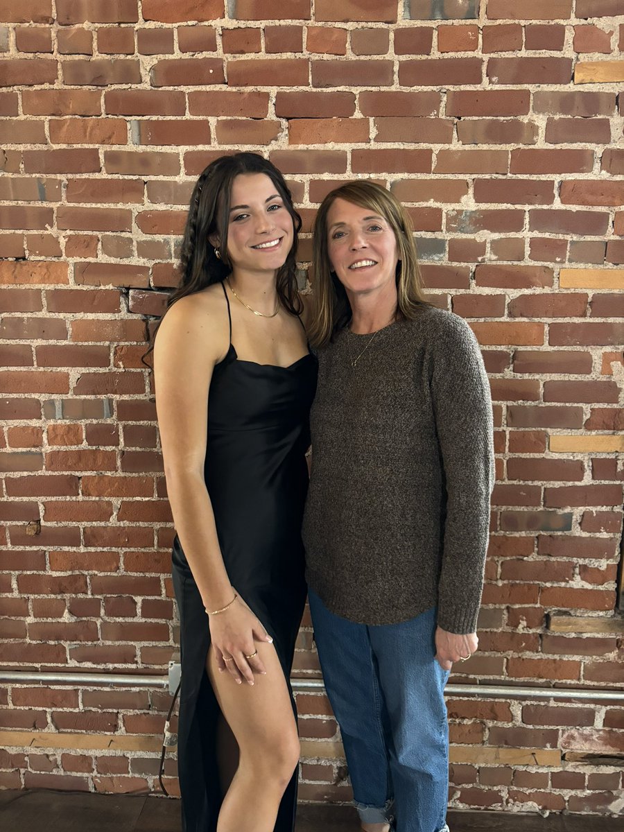 Paige Steinmetz (@steinmetz_paige) on Twitter photo Happy Mother’s Day <a href="/Mistylee300Lisa/">Lisa Steinmetz</a> !! So incredibly thankful to have such an amazing person like you in my life. I love you!❤️ Happy Mother’s Day <a href="/Mistylee300Lisa/">Lisa Steinmetz</a> !! So incredibly thankful to have such an amazing person like you in my life. I love you!❤️