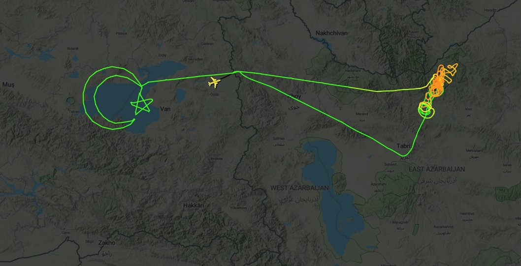 İran Cumhurbaşkanı Reisi ve beraberindekilerin hayatını kaybettiği helikopterin konumunu bulan AKINCI İHA, Van Gölü üzerinde Ayyıldız çizdi: