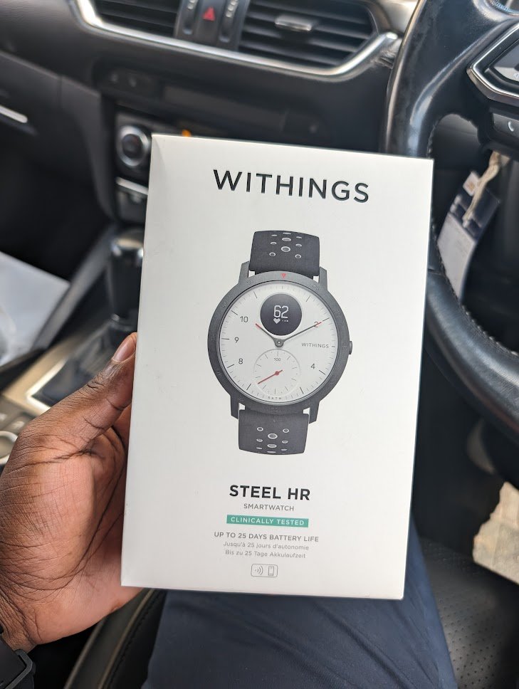 The customer decided to go with a combi of both worlds while also getting long battery life. I proposed the Withings Steel HR Sport and they liked it. This cost Kshs 33,500 to their doorstep.