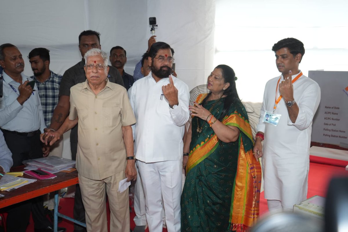 CM Shinde and family cast their vote