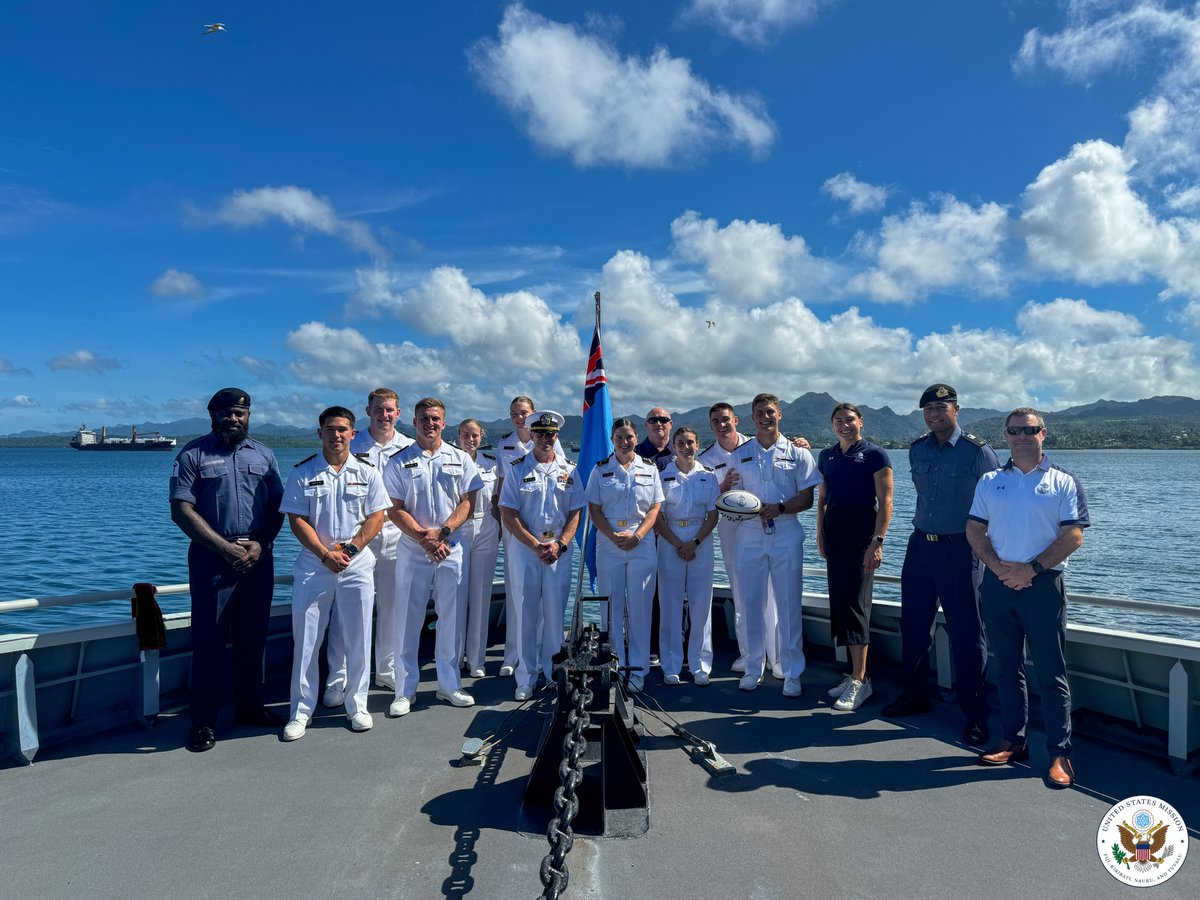 🇺🇸🏉🇫🇯 Bula Vinaka and welcome to Fiji, @navymrugby! This morning, the @USNavy's men's and women's rugby teams kicked off their @NavalAcademy Rugby Diplomacy Pacific Islands Tour by visiting @FijiNavy's Stanley Brown Naval Base for a welcome ceremony, ship tour, and operational