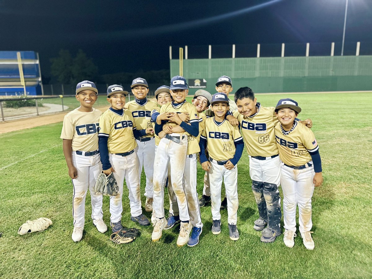 NYTILLID13's tweet image. Congrats to CBA Bulldogs National 10u @USSSABSBL May Showdown Gold Finalist. 🥈🐶💙💛 

#FarmSystem #weareCBA #TheStandard #ProgramStrong #USSSA #Baseball #Youth #InlandEmpire #IE #FYP #Explorer #ExplorerPage #Instagram #Baseball #Youth #Motivation #Team #Compete #SundayFun