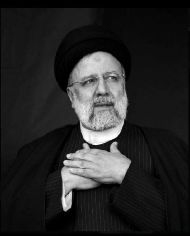 HijabZhra5's tweet photo. May his soul rest in peace Ameen ♥️ 
#Raisi https://t.co/ylN4DnhQW1
