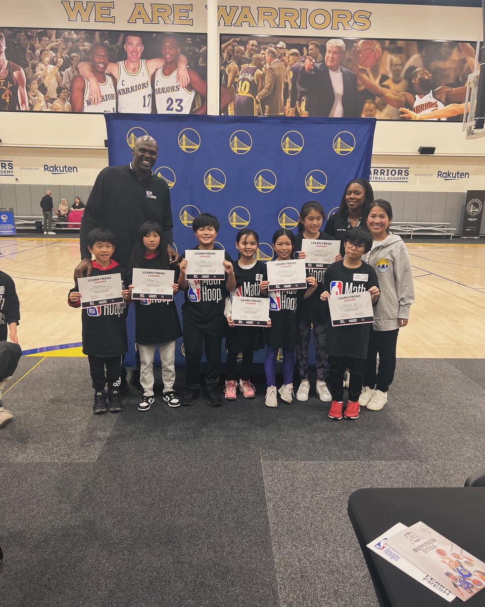 Had a great time at the Math Hoops Regional Tournament in Oakland. We helped welcome and encourage students as they participated in the basketball tournament. After the championship concluded the winning team was presented with an award and they shared a few words. 📸Afoyle