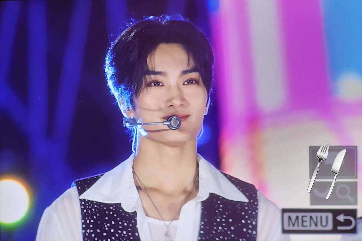 240519 메가콘서트 #태영

너는 나의 인천타운베이비야.. 👶🏻🤍

#크래비티 #김태영 #CRAVITY #TAEYOUNG
#잘생긴_애기동물_모두합치면_태영