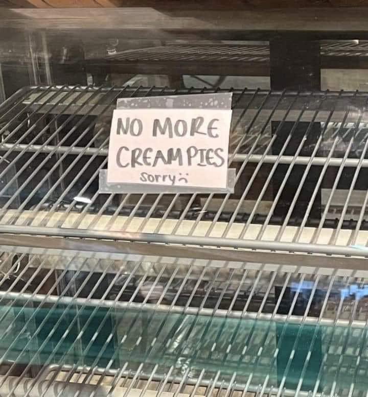 kiaraedwardsxxo's tweet photo. Is your local bakery all out of cream pies? Don’t worry! Let’s make our own 😉 💦 https://t.co/XMe1uqILlt