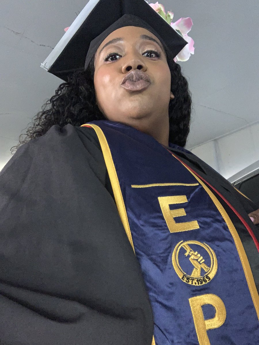 nicoolegee's tweet image. I am proud to say I am a EOP CSUN Graduate with a B.S. in Public Health!! 🎉💓 This journey was tough, but God showed up and guided me through each step of the way 🥹🙏🏾 I wouldn’t be here without his love. Class of 2024, we did it! 
#thankyouJesus #CSUNGRAD