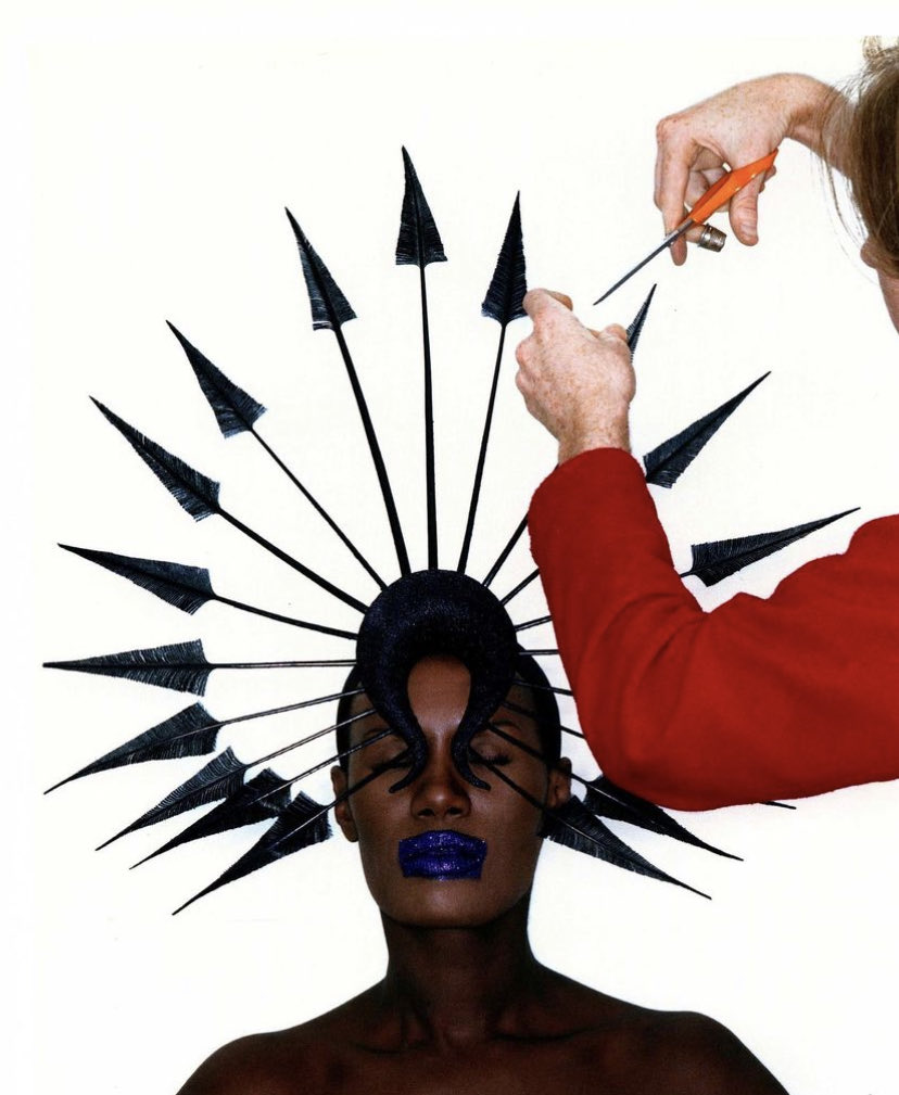 Grace Jones wearing Philip Treacy masterpieces. Photographed by Kevin Davies in the entrance of her London suite (1998) | “We’d been introduced a few days before and I asked her if we could take some photos” -Philip Treacy on how his first photoshoot w/ Grace Jones came about