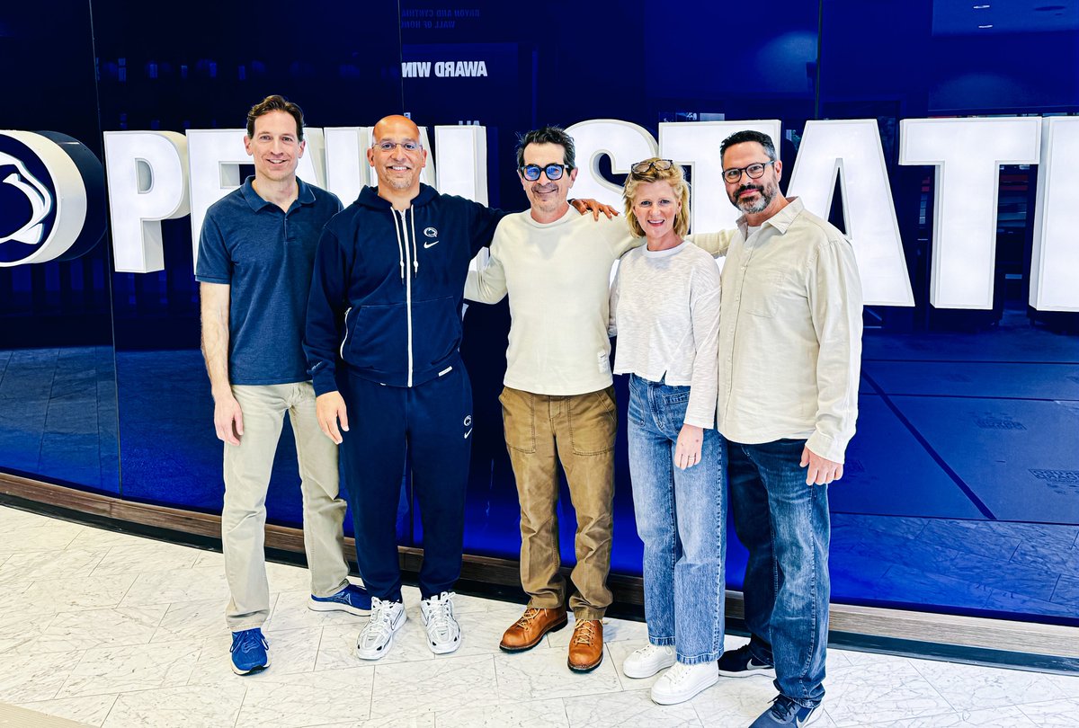 Great to have Penn Stater Ty Burrell (AKA Modern Family’s Phil Dunphy) in the building today 🤝 #WeAre | @ModernFam