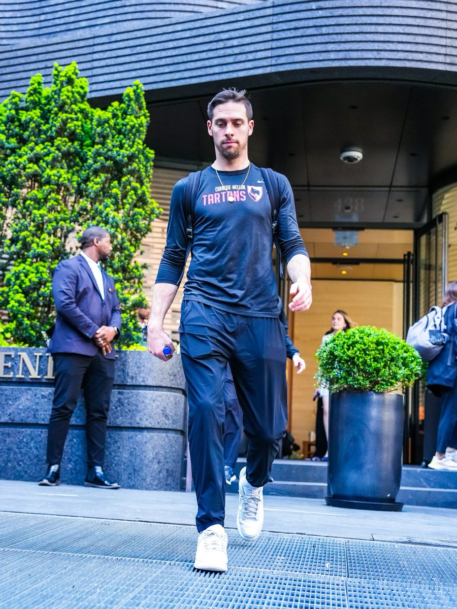 Name a better outfit for Game 7. We’ll wait. #TartanProud TJ McConnell, Indiana Pacers PG and nephew of our new head coach Kathy McConnell-Miller, repping the Tartans on his way into MSG for their Game 7 win tonight to head to the NBA Eastern Conference Finals!