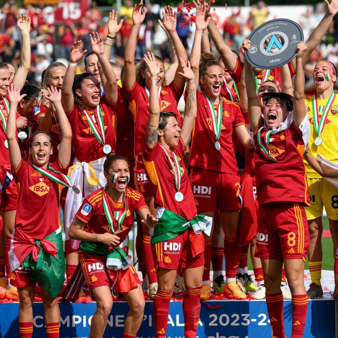 Back to back scudetto for AS Roma 🏆🏆

#SerieAFemminile