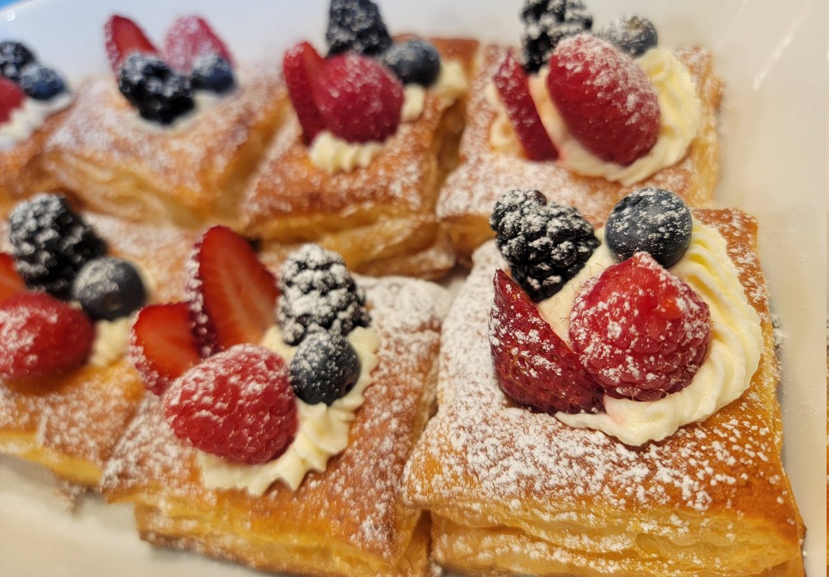 Sunday sweet treat Puff Pastry fruit tarts 🫐🍓 #BakingVibes