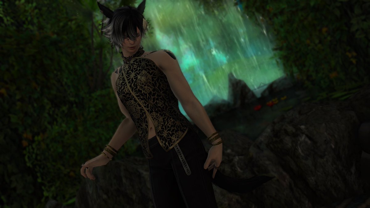 Pyxcit's tweet image. Taking glamour shots of my wol #ffxiv #gpose