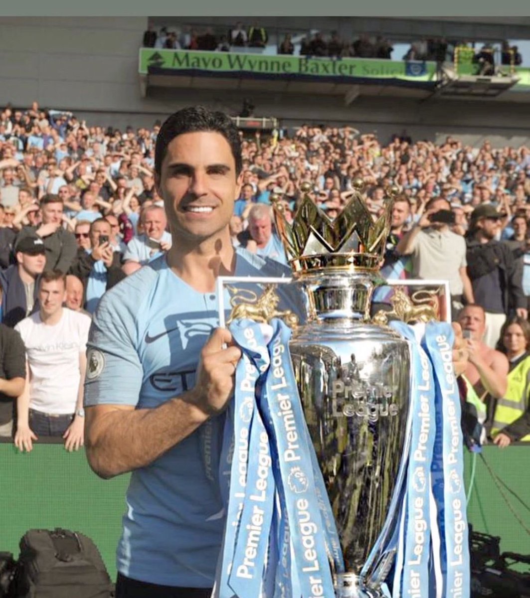 Congratulation to Mikel Arteta on winning the PL at Man City! 😂