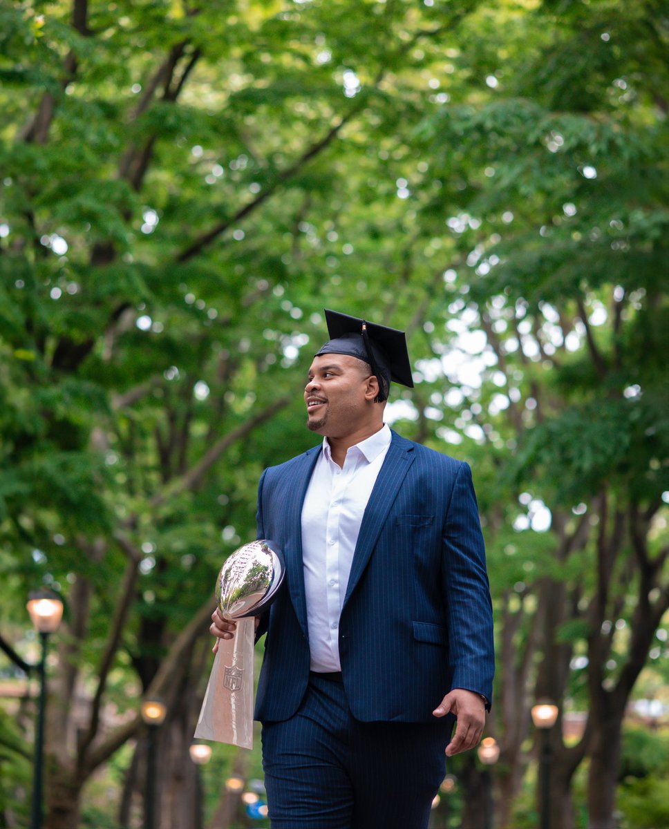 My past two years at @whartonschool have been nothing short of transformative. A lot of late nights,a lot of time spent in excel,and a lot of early mornings but like @brucelee said,”Don’t pray for an easy life pray for the strength to endure a difficult one”.Next up @GoldmanSachs