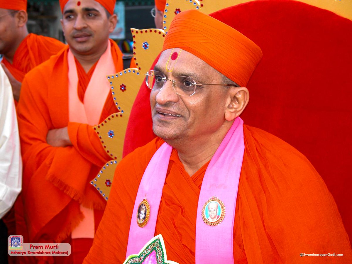 In remembrance of the esteemed Vedratna Acharya Shree Purushottampriya #SwamishreeMaharaj, let's reflect on his profound #spiritualwisdom & emulate his guidance on the path of righteousness. #AcharyaSwamishreeMaharaj #PremMurti #Bapa #Swamibapa #SwaminarayanGadi #GuruGrace