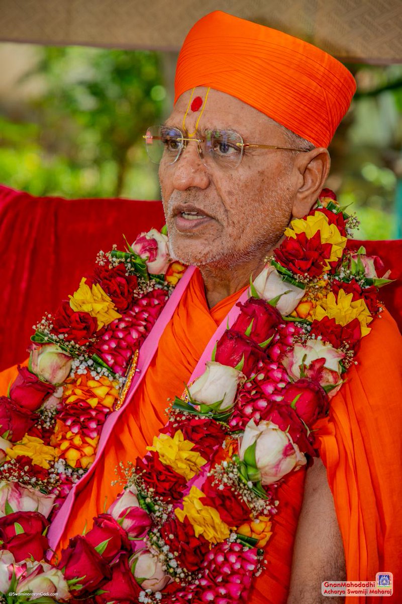 Begin your day with divine #blessings of our revered #GnanMahodadhi Acharya Shree Jitendriyapriyadasji Swamiji Maharaj, guiding us towards spiritual fulfillment and #InnerPeace #AcharyaSwamijiMaharaj #SwaminarayanGadi #SpiritualAwakening #GuruBlessings #SGadiNairobi #DivineGrace