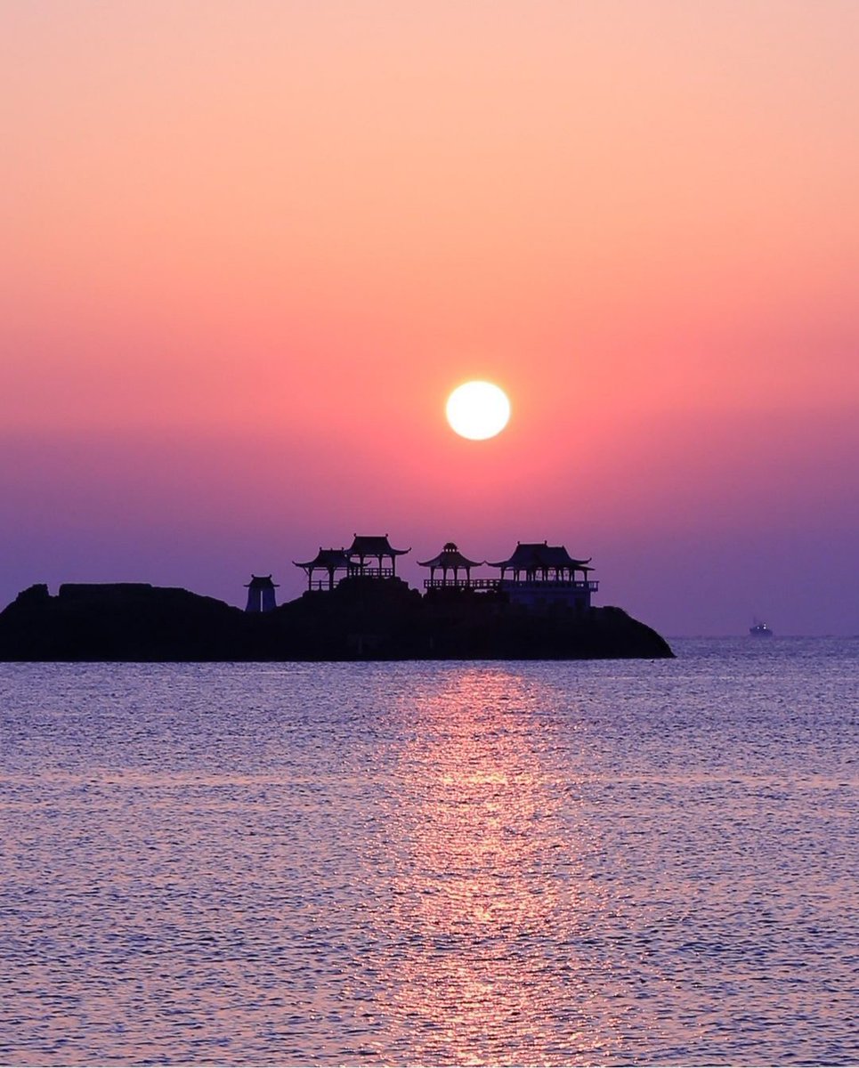 #Japan #sunset #sunrise #beautiful #nature #sea