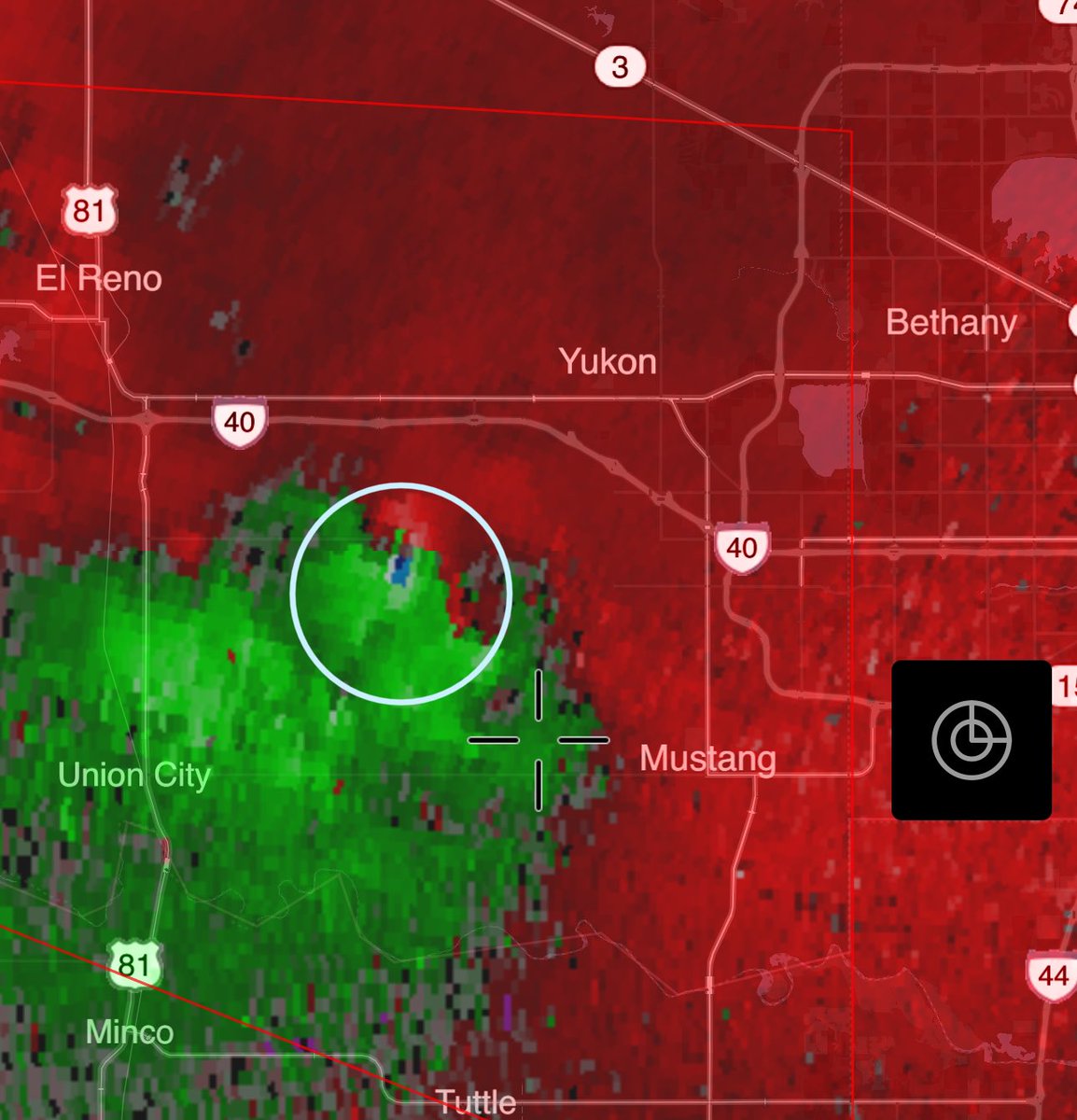 Strong #tornado approaching Yukon, Oklahoma right now! Seek shelter NOW. About to pass near where I-40 meets the Kilpatrick Turnpike! @MyRadarWX
