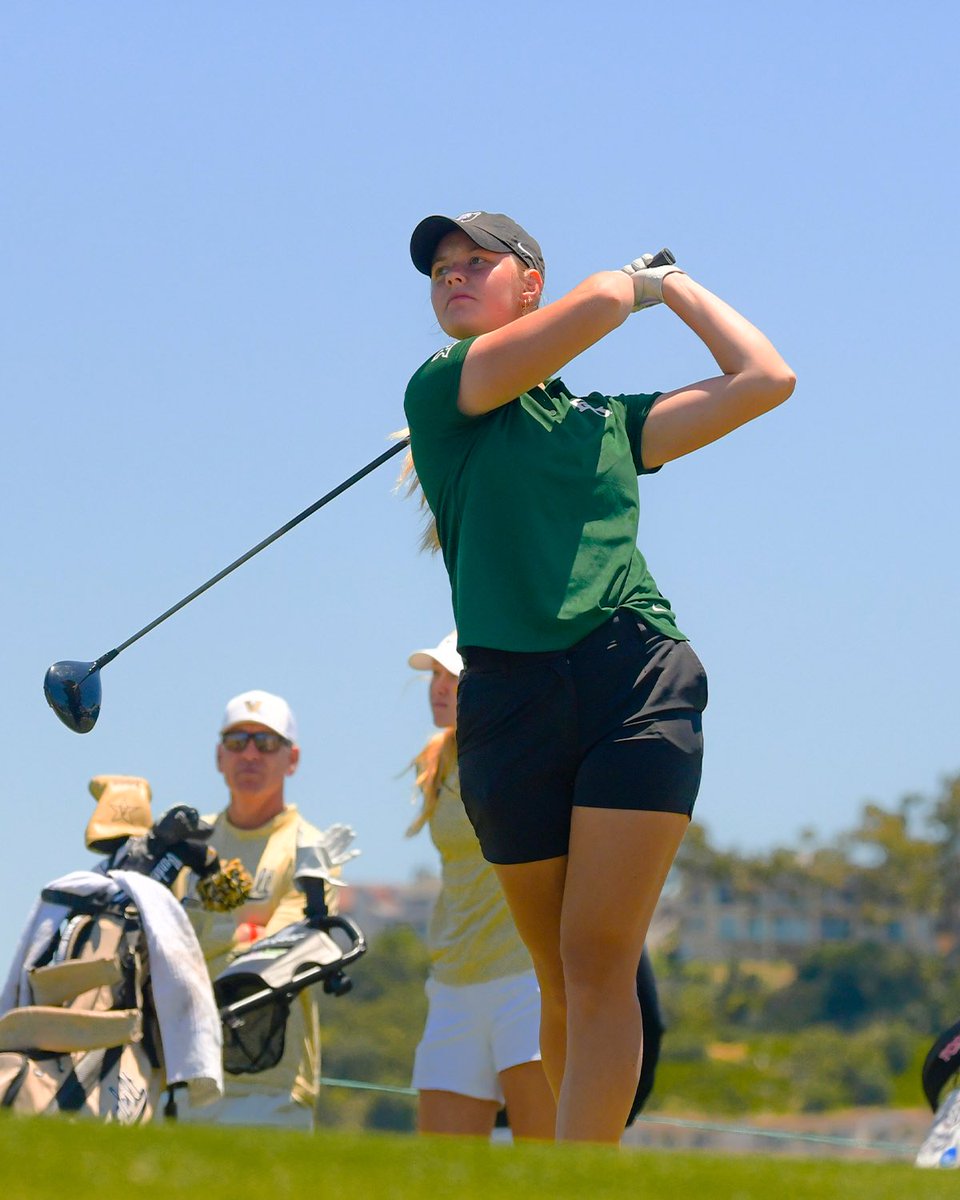 Came up short today, but we’re proud of the fight we showed and we’re excited to cheer on @baimaigolf as she represents us at La Costa on Monday! #SicEm🐻⛳️🏌️‍♀️