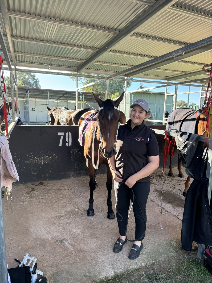 🐎 Parkes Cup Day (19th May) 🐎

Our team took 2 horses to Parkes, 
both delivered good performances. 
🥈🥉

We're excited for their next starts!

- Race 6: Rathlin, Coriah Keatings - 3rd
- Race 7: Parkes Cup, Invertational, Coriah Keatings - 2nd, beaten by 0.17 lengths