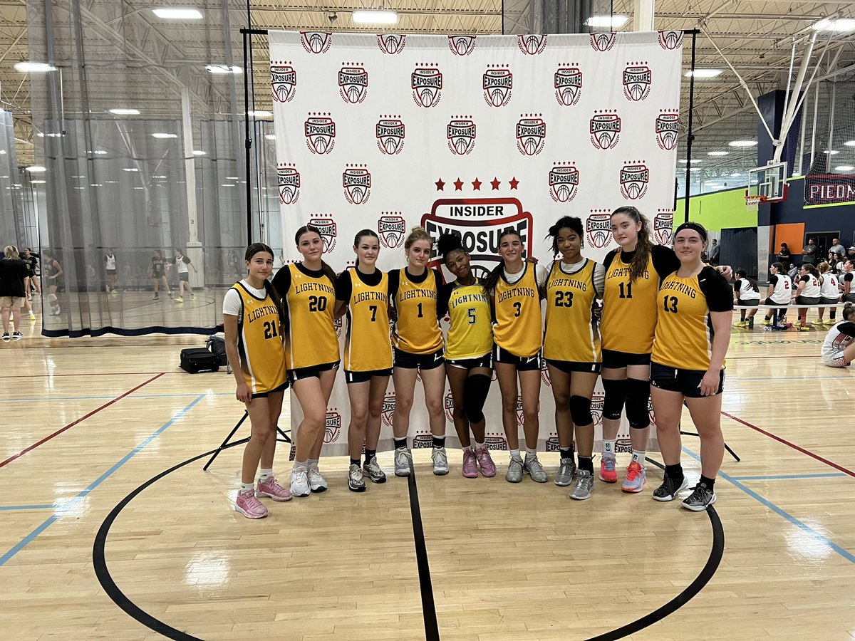 congrats to teamlightning melious blue 
going 2-3 
way to compete ladies in 17u when only one of them is 17!! 

<a href="/InsiderExposure/">InsiderExposure</a> <a href="/basham32/">Jeremy Basham</a> <a href="/_BlakeDerrick/">Blake Derrick</a> <a href="/FordBjordan24/">BFord24</a> <a href="/TheOneKevClancy/">Kevin Clancy</a> <a href="/onimpact3/">On Impact Recruiting Services LLC</a>