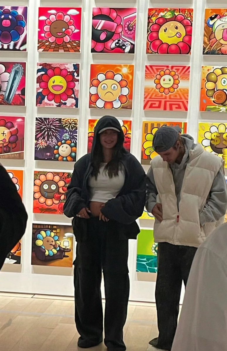 CLTracker's tweet image. Justin Bieber and Hailey Bieber spotted out in Kyoto,Japan (May 18, 2024)